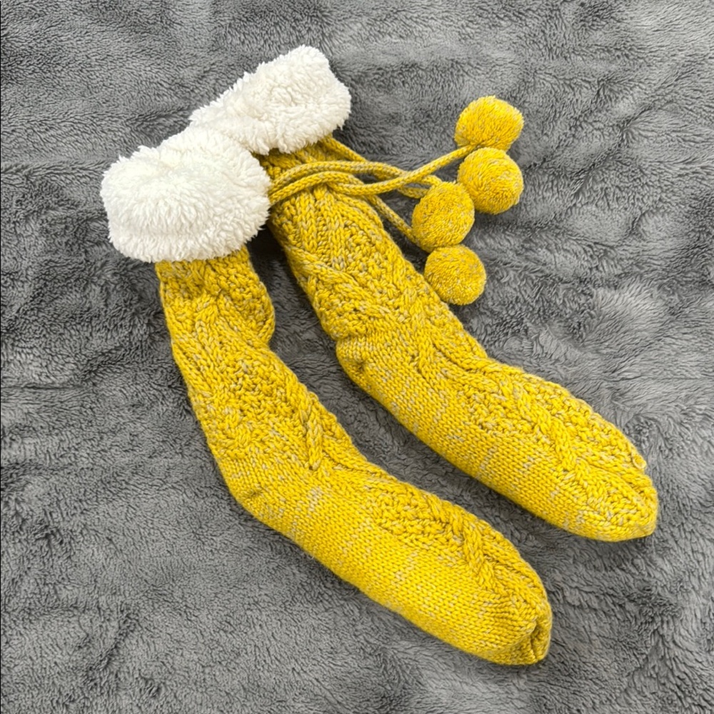Express Yellow Knit Slippers with Pom Poms